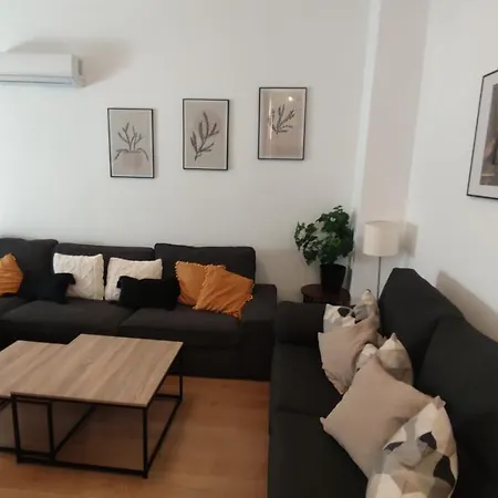 Appartement Unique In Center With Pool